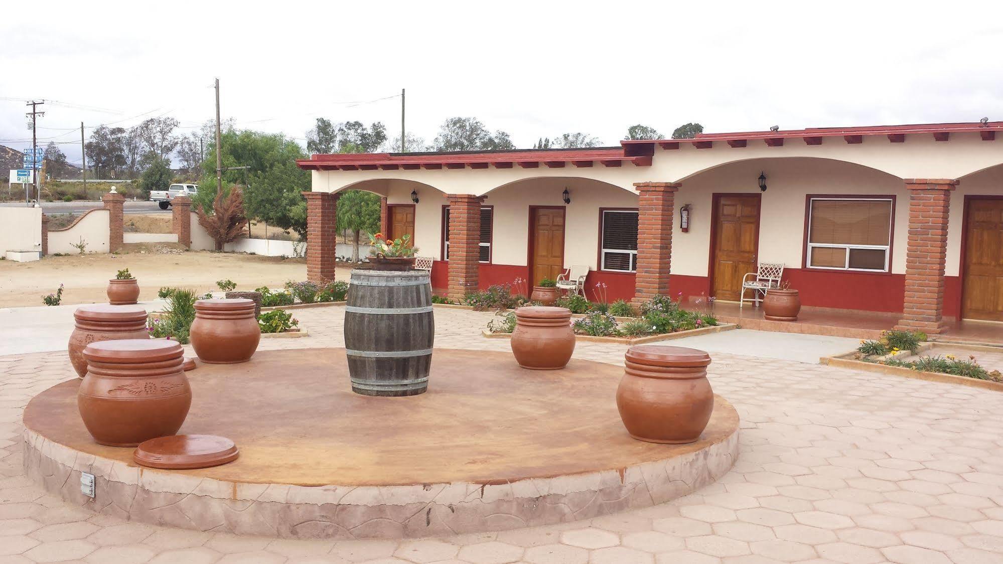 Hotel Plaza Fatima Valle de Guadalupe Exterior foto